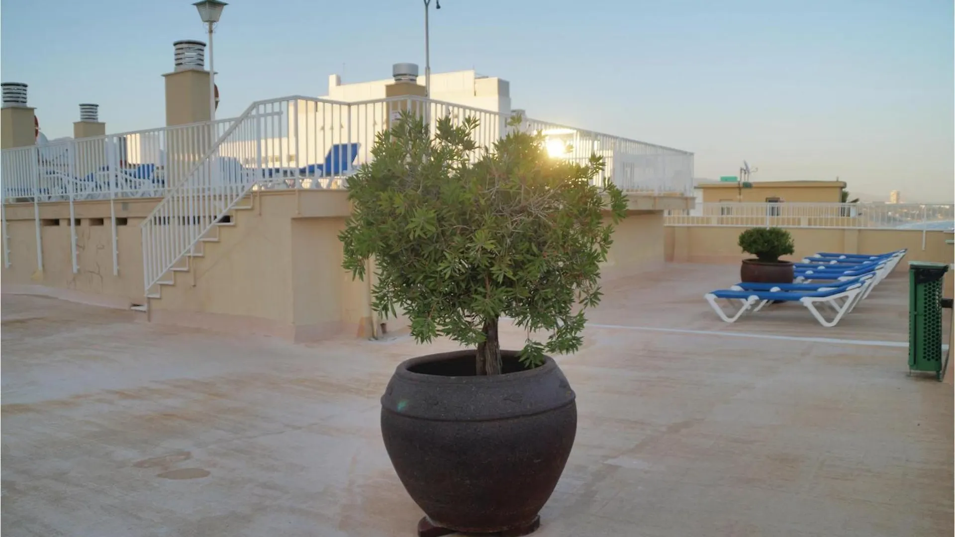 3 Bedroom Lovely Apartment In Marbella Spagna
