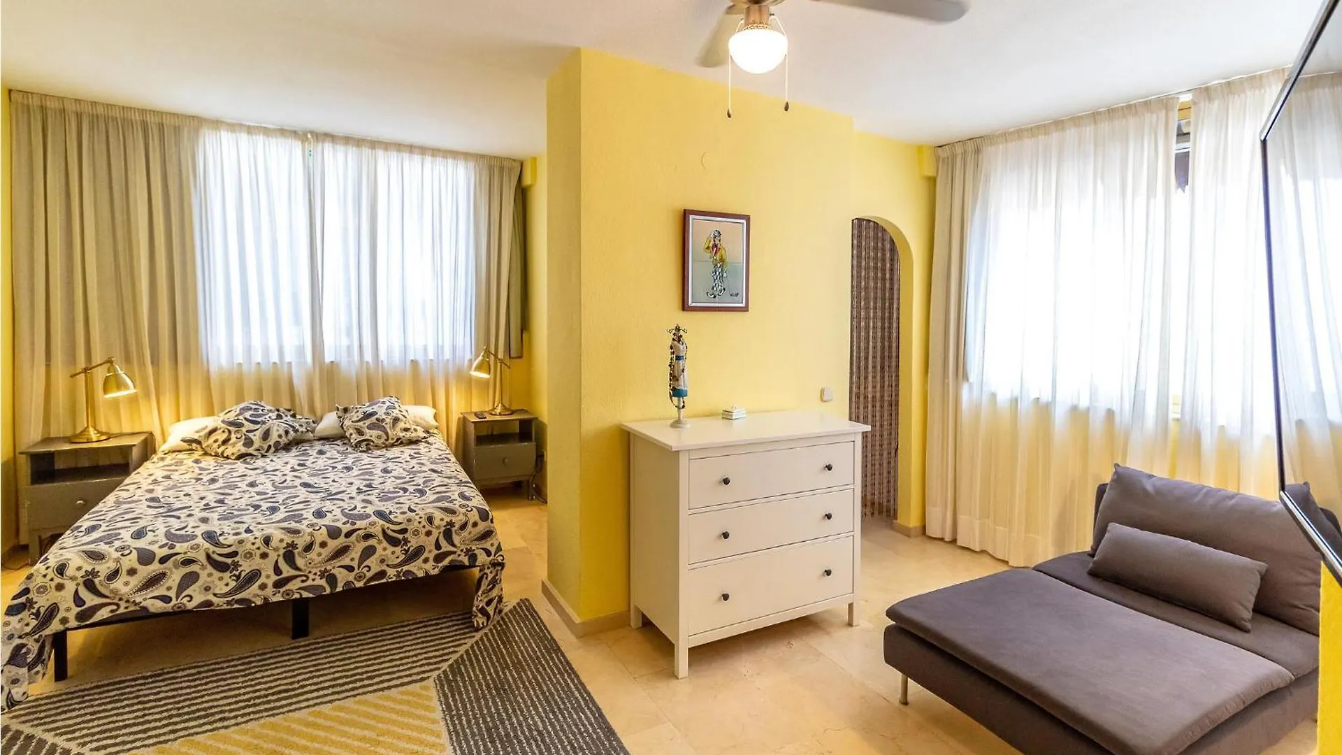 3 Bedroom Lovely Apartment In Marbella Spagna