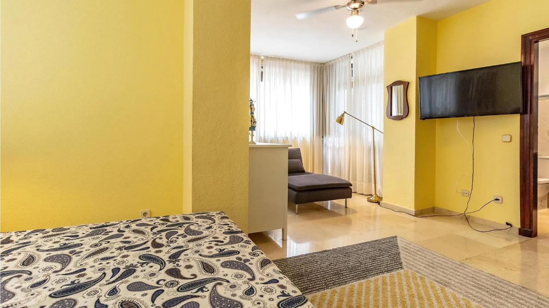 3 Bedroom Lovely Apartment In Marbella